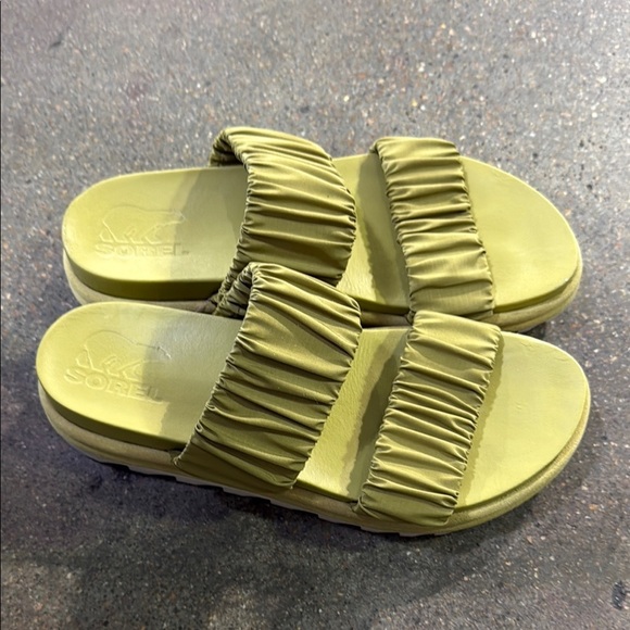 Sorel green Slide Sandals - Picture 2 of 4